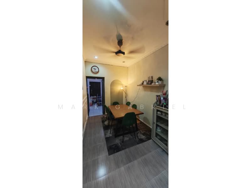 Rumah Teres 1.5 Tingkat untuk Dijual di Seksyen 7 (Kota Damansara) - Mark Gabriel - Dining Room - PropertyGuru.com.my