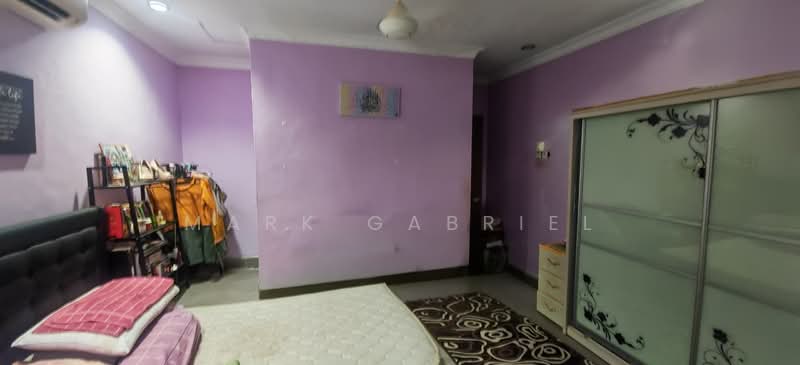 Rumah Teres 1.5 Tingkat untuk Dijual di Seksyen 7 (Kota Damansara) - Mark Gabriel - Bedroom - PropertyGuru.com.my