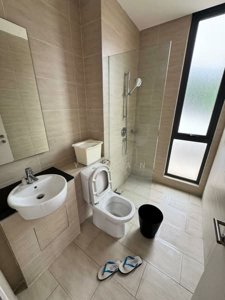 Rumah Teres 3 Tingkat untuk Disewa di Lake Fields (Sungai Besi) - YP Tan - Bathroom - PropertyGuru.com.my