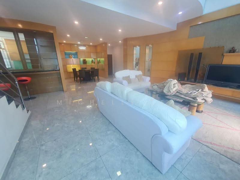 Pangsapuri untuk Disewa di Perling Apartment - Michelle Tey - Living Room - PropertyGuru.com.my