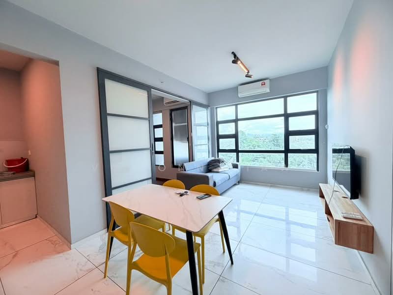 Servis Apartment untuk Disewa di Jesselton Quay CityPads - Vui Onn Liaw - Living Room - PropertyGuru.com.my