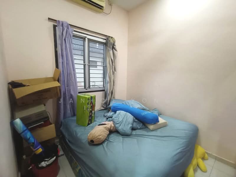 Rumah Teres 1-Tingkat untuk Dijual di Taman JP Perdana (Johor Bahru) - Janice Yong - Bedroom - PropertyGuru.com.my
