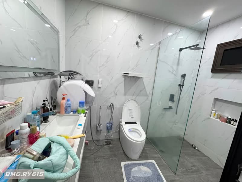 Rumah Teres 2 Tingkat untuk Dijual di Bandar Botanic (Klang) - Reilynn Tue - Bathroom - PropertyGuru.com.my