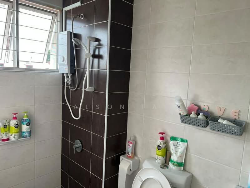 Semi-Detached House for Sale in Setia Alam (Selangor) - Alson Tan - Bathroom - PropertyGuru.com.my