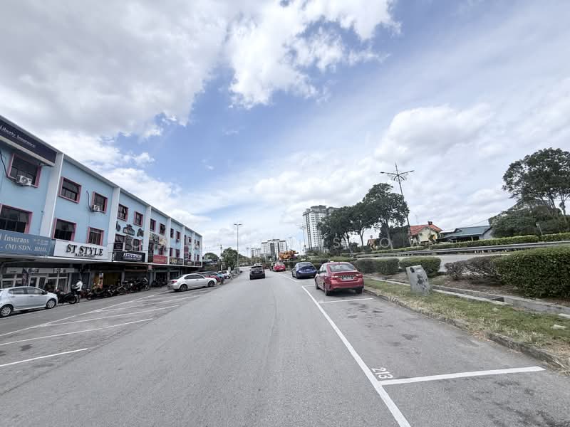 Kedai / Pejabat untuk Dijual di Larkin (Johor Bahru) - Carrien Siow - Exterior - PropertyGuru.com.my