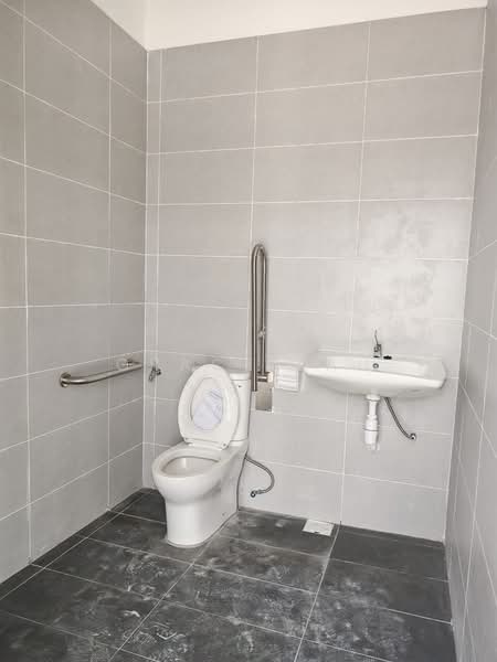 Kilang untuk Disewa di Taman Desa Cemerlang (Ulu Tiram) - Grace Lau - PropertyGuru.com.my