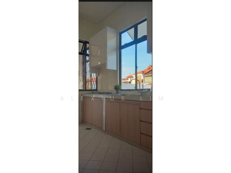 2-storey Terraced House for Rent in Taman Sutera (Johor Bahru) - Alexius Lim - Kitchen - PropertyGuru.com.my