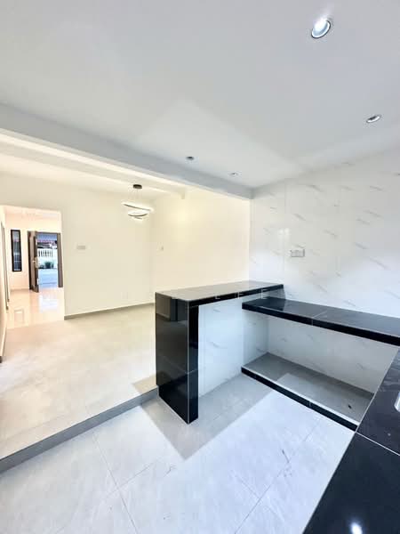 Rumah Teres 1 Tingkat untuk Dijual di Taman Ungku Tun Aminah (Skudai) - Jaz Lee - PropertyGuru.com.my