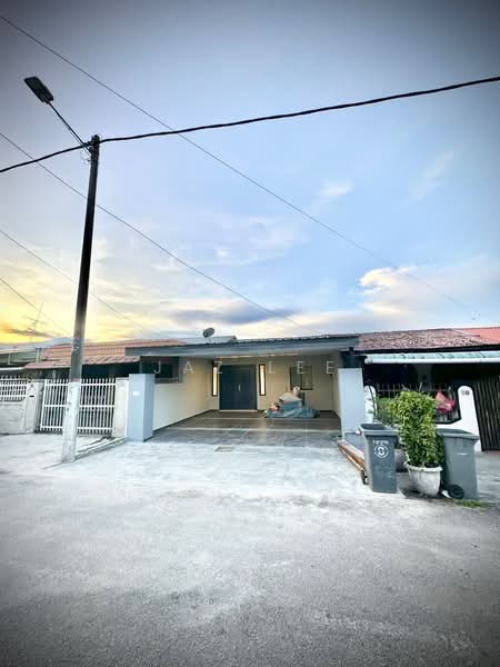 Rumah Teres 1 Tingkat untuk Dijual di Taman Ungku Tun Aminah (Skudai) - Jaz Lee - PropertyGuru.com.my