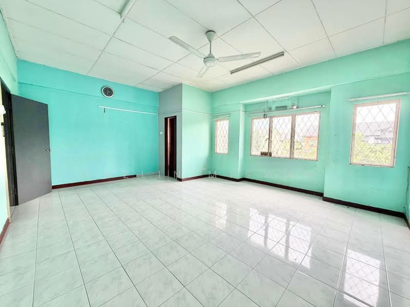 2-storey Terraced House for Sale in Bukit Rimau (Shah Alam) - Hazlin Miswan - Living Room - PropertyGuru.com.my