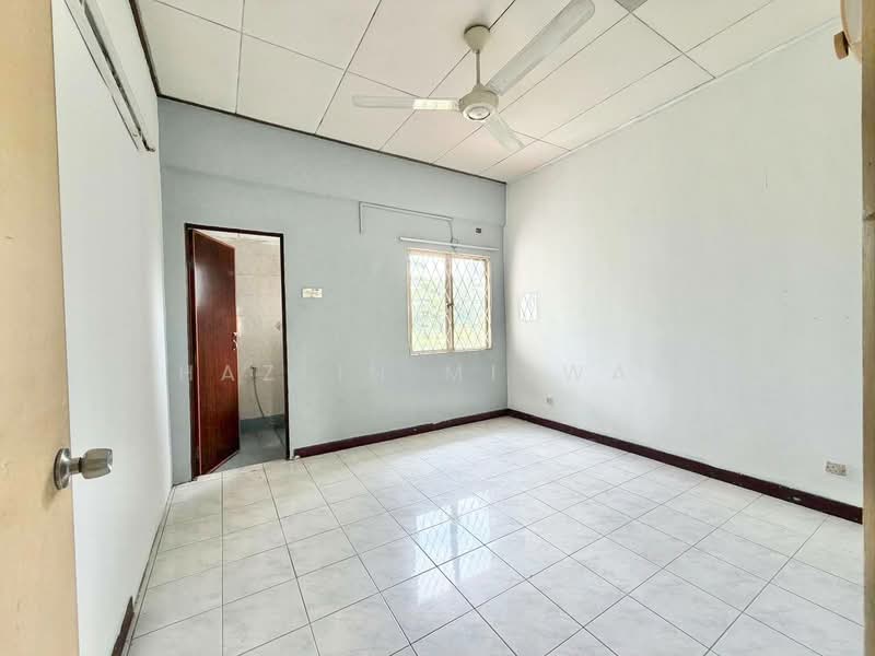 2-storey Terraced House for Sale in Bukit Rimau (Shah Alam) - Hazlin Miswan - Interior - PropertyGuru.com.my