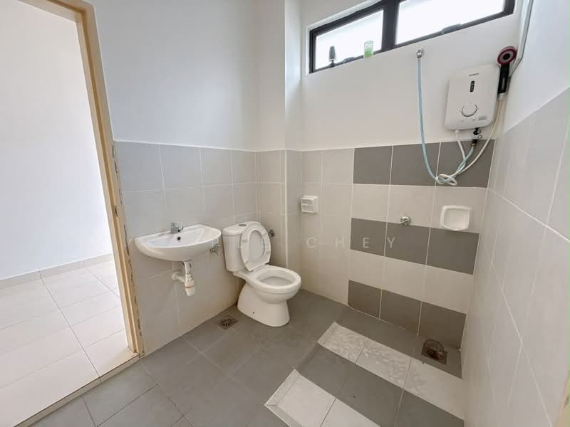 Terraced House for Sale in Pasir Gudang (Johor) - Apple Chey - PropertyGuru.com.my