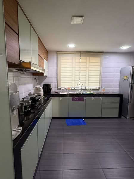 2-storey Terraced House for Sale in Taman Sri Pulai Perdana (Skudai) - Apple Chey - Kitchen - PropertyGuru.com.my