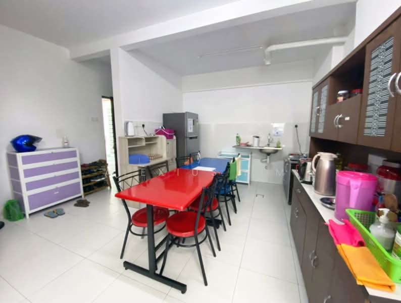 Servis Apartment untuk Dijual di The Heights Residence - Alexius Lim - Kitchen - PropertyGuru.com.my