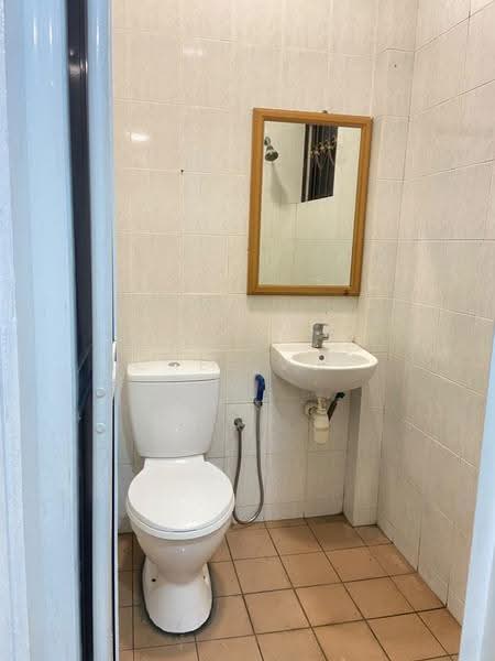 Kondominium untuk Dijual di Grace Garden - Chee Vui Vun - Bathroom - PropertyGuru.com.my