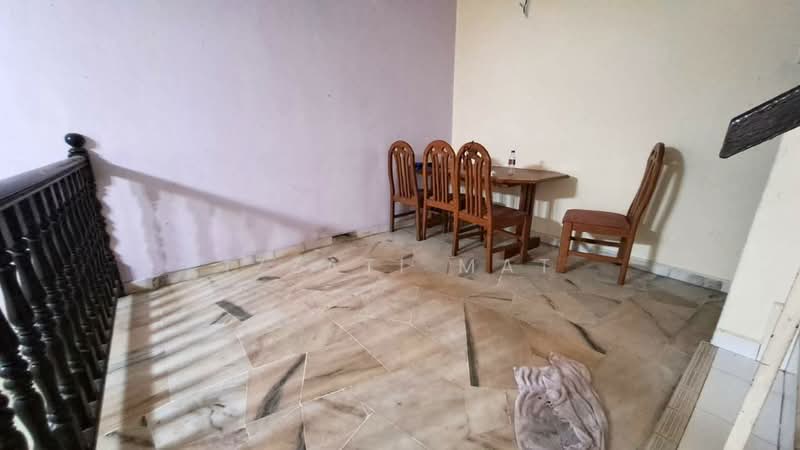 Rumah Teres 2 Tingkat untuk Dijual di Taman Sri Tanjung (Semenyih) - Izzati Mat - Interior - PropertyGuru.com.my