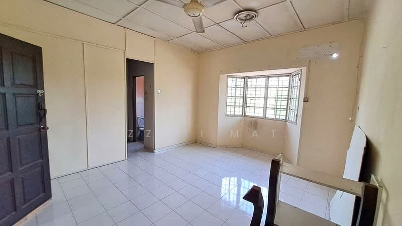 Rumah Teres 2 Tingkat untuk Dijual di Taman Sri Tanjung (Semenyih) - Izzati Mat - Interior - PropertyGuru.com.my