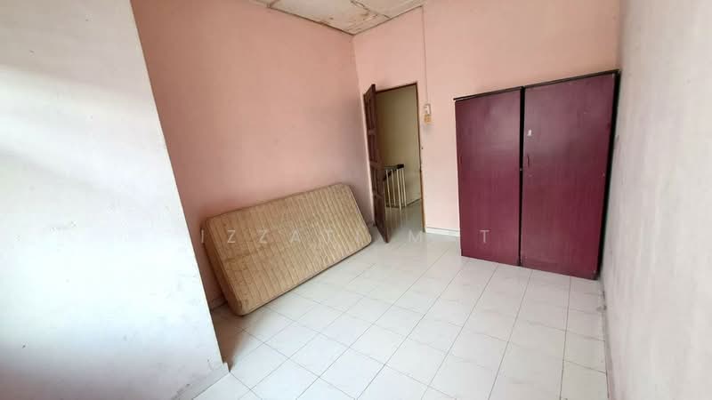 Rumah Teres 2 Tingkat untuk Dijual di Taman Sri Tanjung (Semenyih) - Izzati Mat - Interior - PropertyGuru.com.my