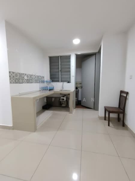 Kondominium untuk Disewa di Astana Lumayan - Jeff Tan - Kitchen - PropertyGuru.com.my