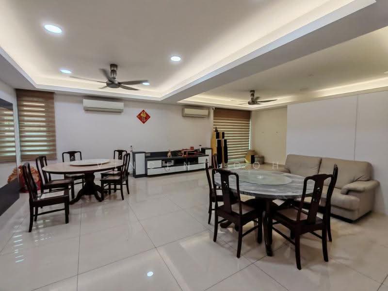2-storey Terraced House for Sale in Sungai Long (Bandar Sungai Long) - Vincent Goh - Living Room - PropertyGuru.com.my
