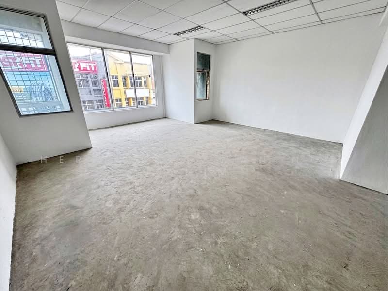 Shop / Office for Rent in Hulu Langat (Selangor) - Herman Sazwan Nor Rahim - Interior - PropertyGuru.com.my