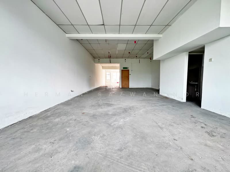 Shop / Office for Rent in Hulu Langat (Selangor) - Herman Sazwan Nor Rahim - Interior - PropertyGuru.com.my