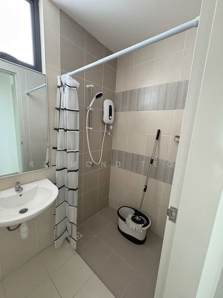Pangsapuri untuk Disewa di Ideal Venice Residency - Raymond Teoh - Bathroom - PropertyGuru.com.my