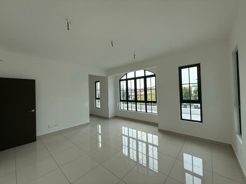 Rumah Berkembar untuk Dijual di Sungai Ara (Penang) - Rain Yu - Master Bedroom - PropertyGuru.com.my