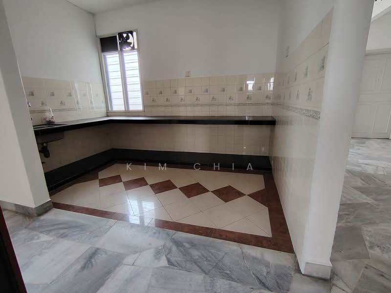 Pangsapuri untuk Disewa di Subang Perdana Goodyear Court 6 - Kim Chia - Kitchen - PropertyGuru.com.my