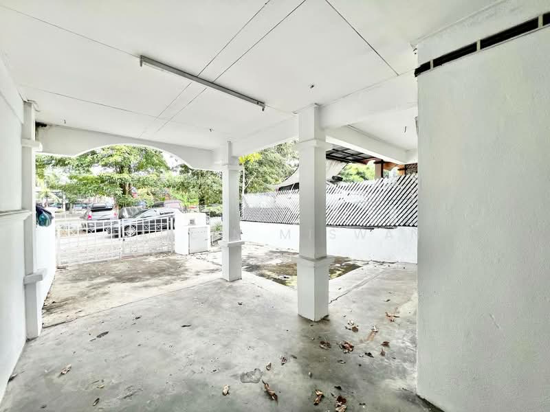 2-storey Terraced House for Sale in Taman Puncak Jalil (Seri Kembangan) - Hazlin Miswan - Exterior - PropertyGuru.com.my