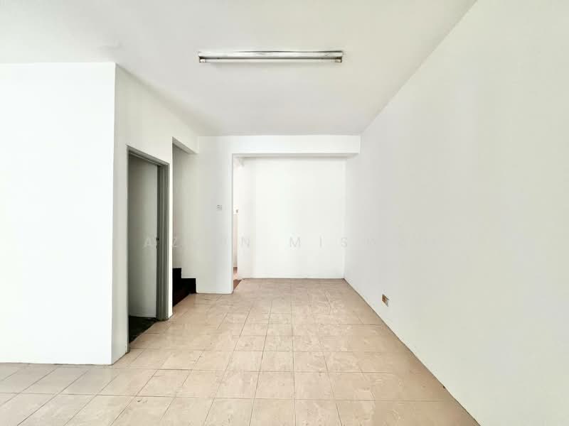 2-storey Terraced House for Sale in Taman Puncak Jalil (Seri Kembangan) - Hazlin Miswan - Interior - PropertyGuru.com.my