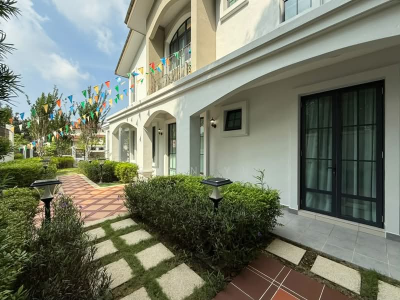 Rumah Berkembar untuk Dijual di Sungai Ara (Penang) - Rain Yu - Side Garden - PropertyGuru.com.my