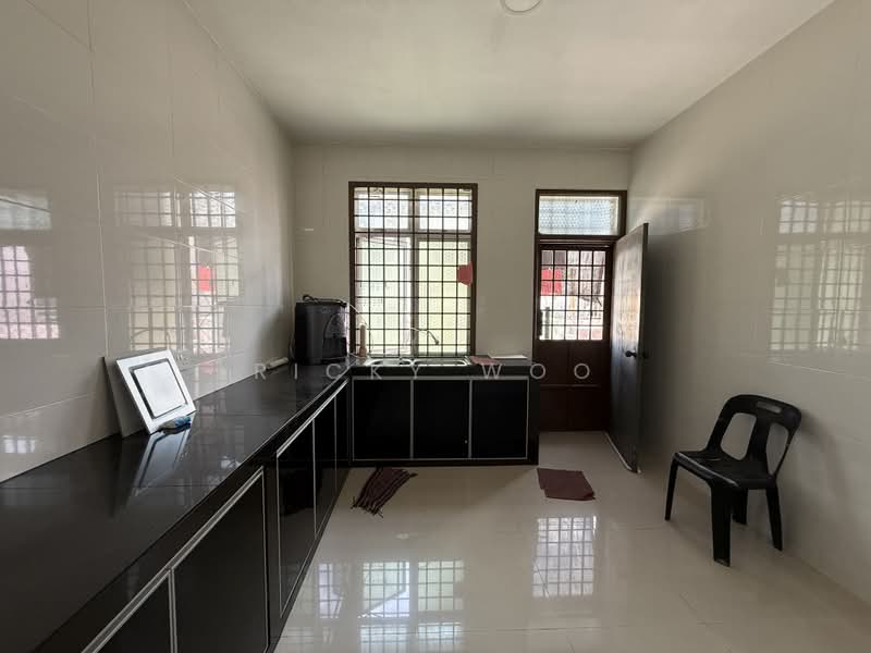 1-storey Terraced House for Sale in Taman Nusa Bestari 2 (Iskandar Puteri (Nusajaya)) - Ricky Woo - Kitchen - PropertyGuru.com.my