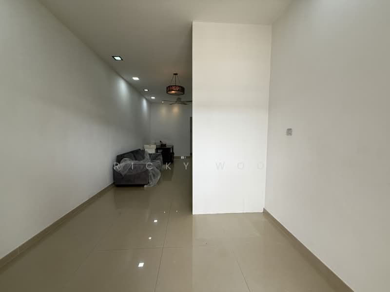 Rumah Teres 1 Tingkat untuk Dijual di Taman Nusa Bestari 2 (Iskandar Puteri (Nusajaya)) - Ricky Woo - Living Room - PropertyGuru.com.my