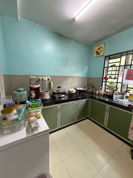2-storey Terraced House for Sale in Taman Sri Saujana (Kota Tinggi) - JOANNE YONG - Kitchen - PropertyGuru.com.my