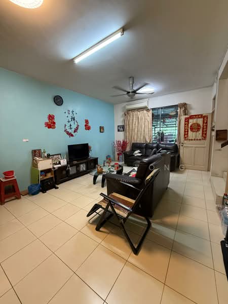 2-storey Terraced House for Sale in Taman Sri Saujana (Kota Tinggi) - JOANNE YONG - Living Room - PropertyGuru.com.my