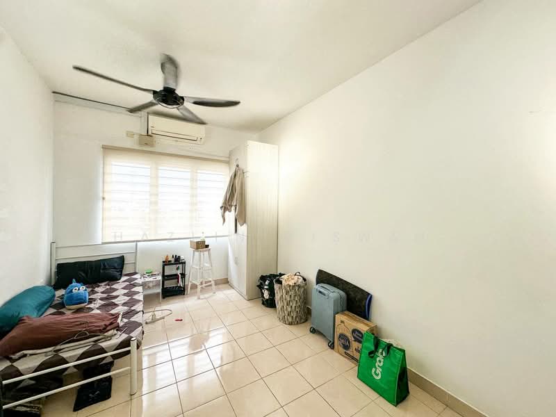 Apartment for Sale at Serunai - Hazlin Miswan - Bedroom - PropertyGuru.com.my