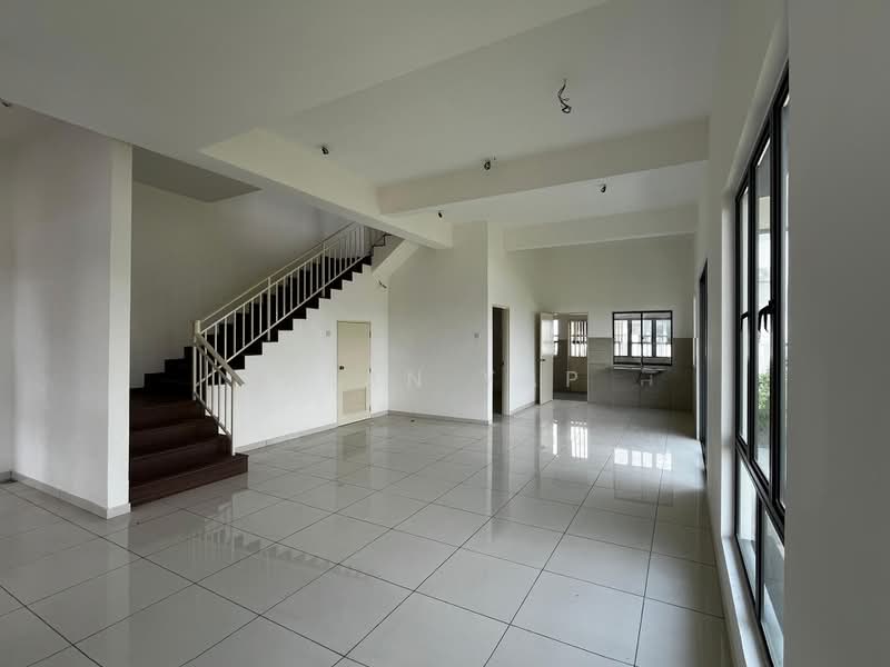 2-storey Terraced House for Sale in Setia Alam (Selangor) - Alan Yap - Living Room - PropertyGuru.com.my