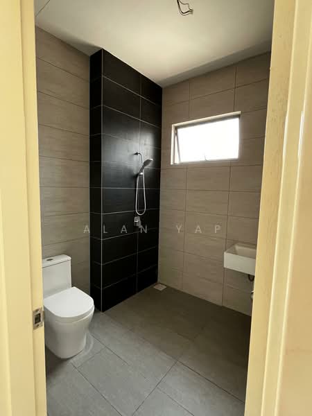 2-storey Terraced House for Sale in Setia Alam (Selangor) - Alan Yap - Bathroom - PropertyGuru.com.my