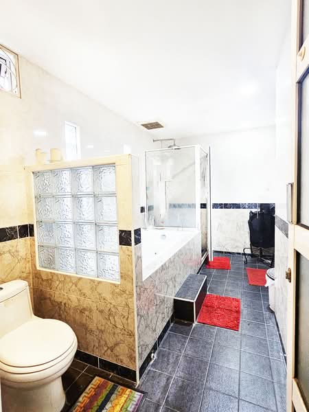 Rumah Teres 2 Tingkat untuk Dijual di Kampung Raya Baru (Tanjung Tokong) - Eiffel Huam - Bathroom - PropertyGuru.com.my