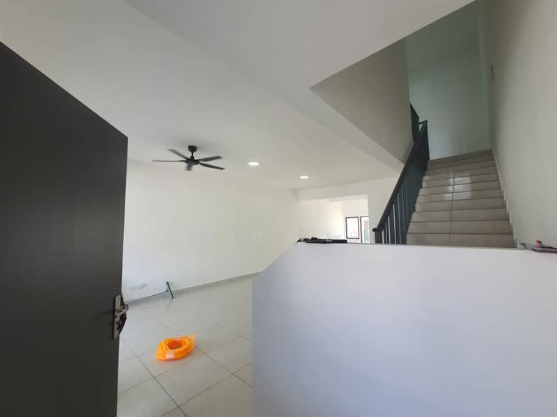 Terraced House for Sale in Rawang (Selangor) - Eric Per - Living Room - PropertyGuru.com.my