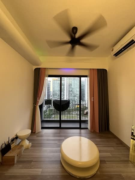Service Residence for Sale at The Rosewoodz @ Bukit Jalil - Lee Luke - Balcony - PropertyGuru.com.my