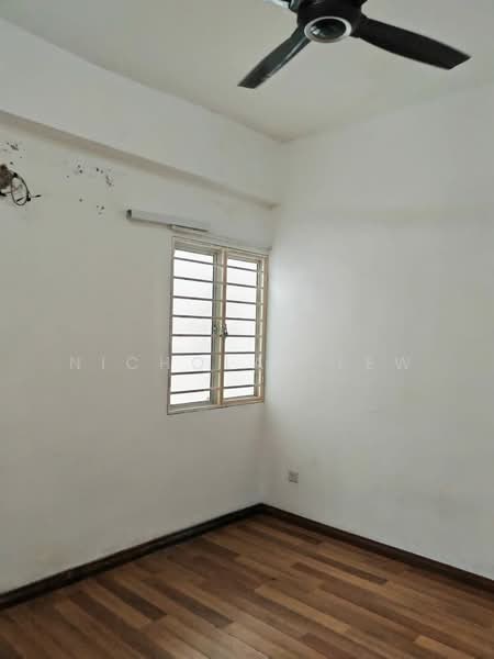 Condominium for Sale at Bayan Villa, Seri Kembangan - Nicholas Lew - PropertyGuru.com.my