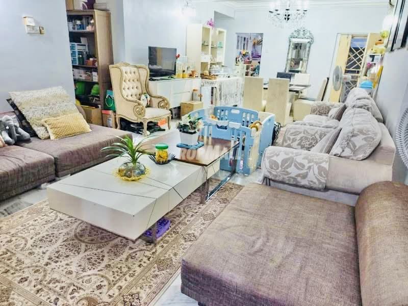 Kondominium untuk Disewa di Villaria - Erin Yusof - Living Room - PropertyGuru.com.my