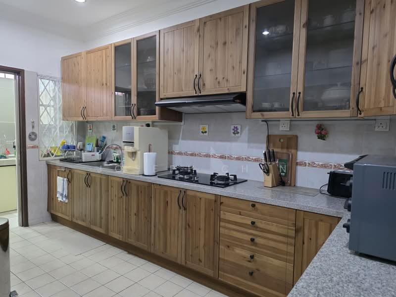 Rumah Teres 2 Tingkat untuk Dijual di Seksyen 7 (Shah Alam) - Joseph Chan - Kitchen - PropertyGuru.com.my