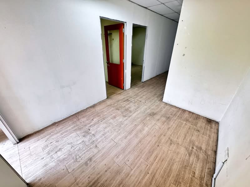Shop / Office for Rent in Taman Bunga Kantan (Kajang) - Herman Sazwan Nor Rahim - Interior - PropertyGuru.com.my