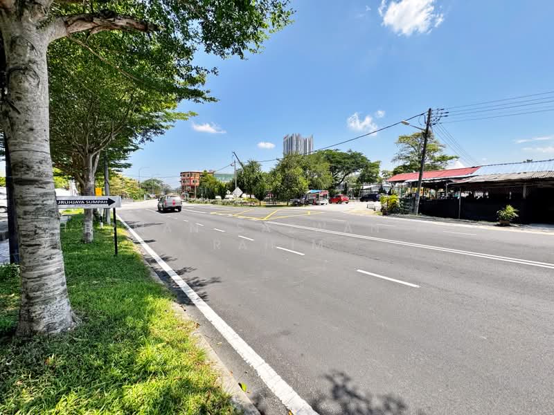 Shop / Office for Rent in Taman Bunga Kantan (Kajang) - Herman Sazwan Nor Rahim - Exterior - PropertyGuru.com.my