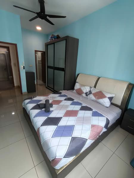 Servis Apartment untuk Disewa di Meridin Bayvue Serviced Apartment - Henry Lee - Bedroom - PropertyGuru.com.my