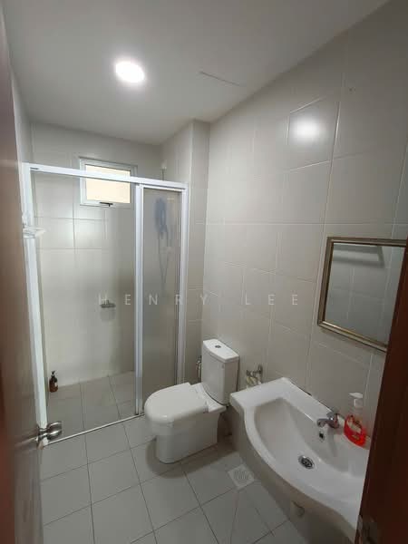 Servis Apartment untuk Disewa di Meridin Bayvue Serviced Apartment - Henry Lee - Bathroom - PropertyGuru.com.my