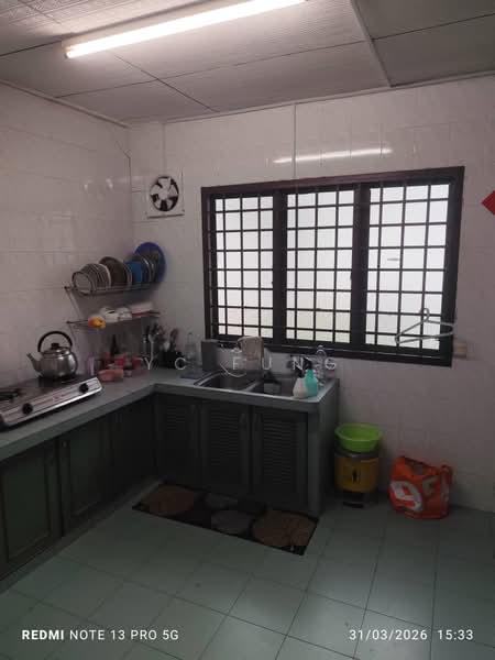 1-storey Terraced House for Rent in Taman Abad (Johor Bahru) - YC Fung - Kitchen - PropertyGuru.com.my